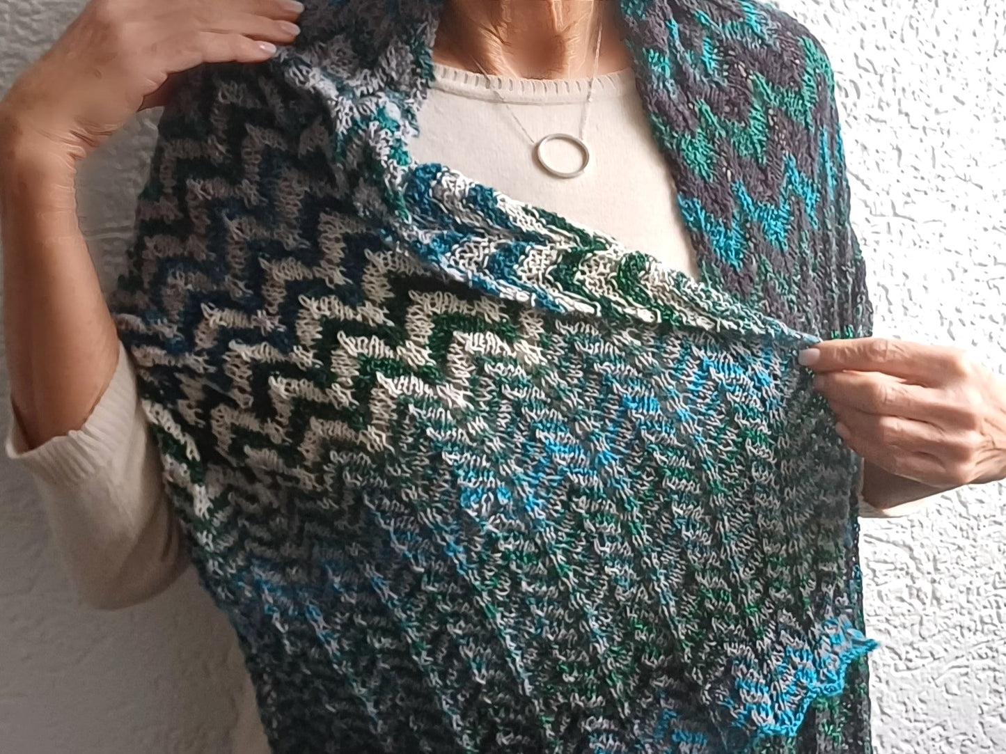 Strickanleitung Tuch, Schal "Polarlichter"