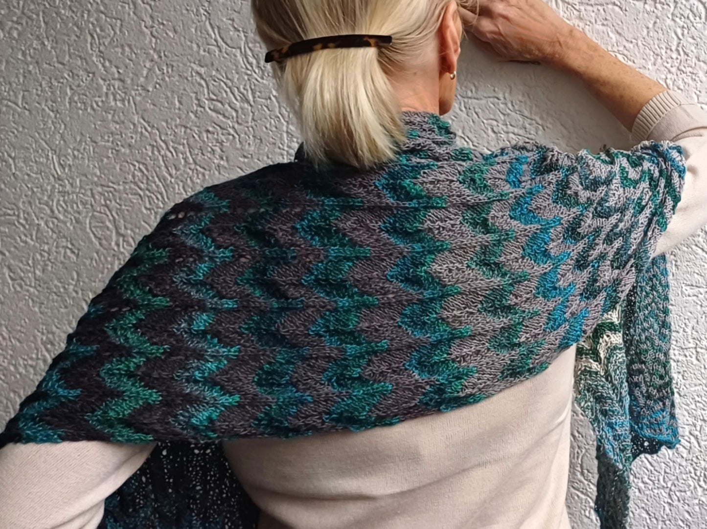 Strickanleitung Tuch, Schal "Polarlichter"