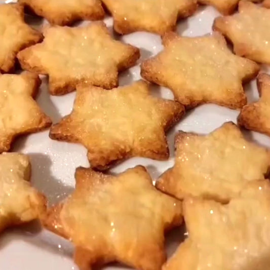 Weihnachtskekse ohne Zucker backen