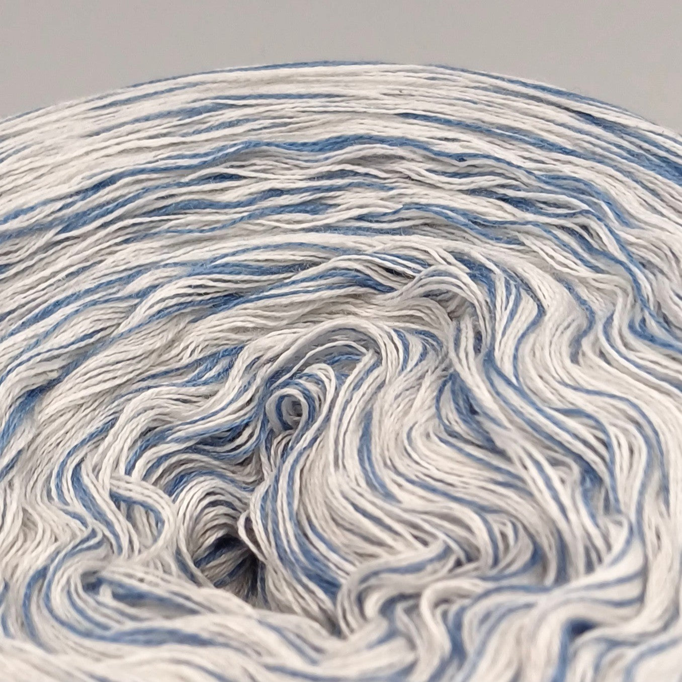 Bobbel "frisches Lüftchen", 4-fädig meliert, verschiedene Lauflängen