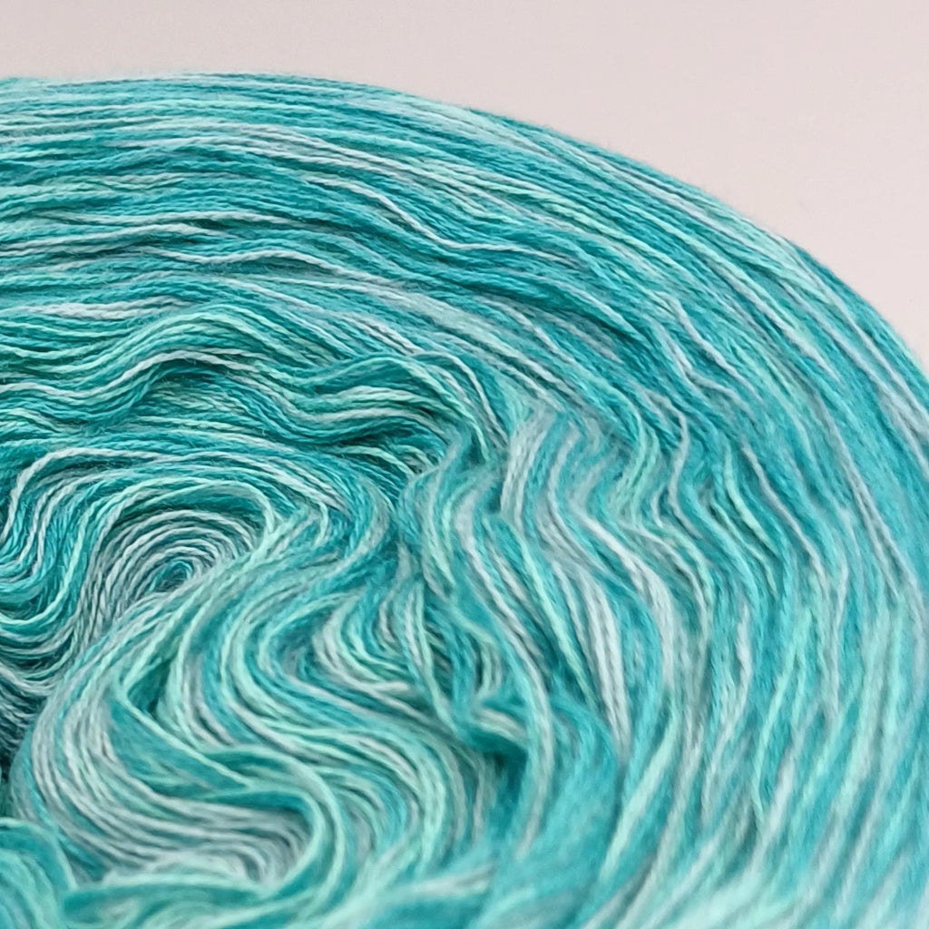 Bobbel "Ocean", 4-fädig meliert, verschiedene Lauflängen