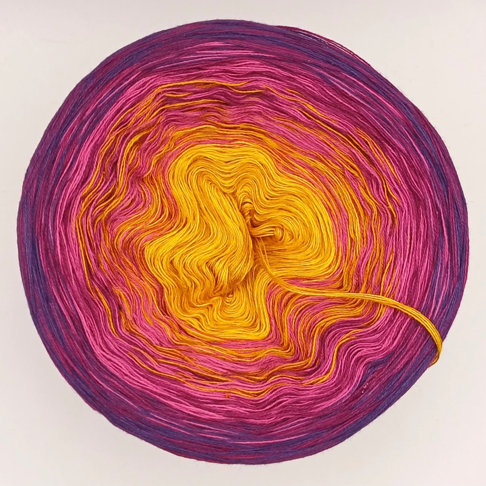 Monats-Bobbel Februar 2025 - 4-fädig