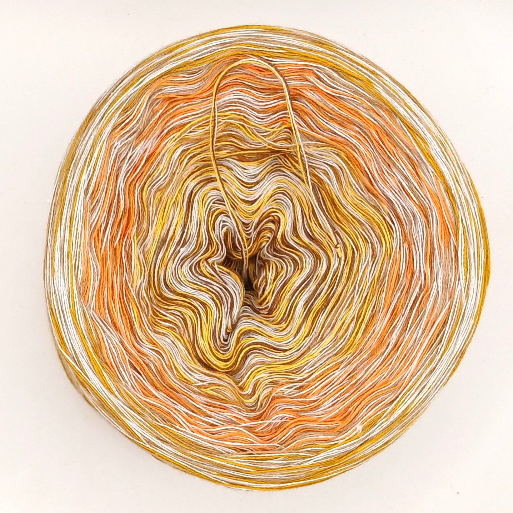 Schnäppchen Bobbel 3-fädig, mit Farbverlauf, 250g/1250m (02126)