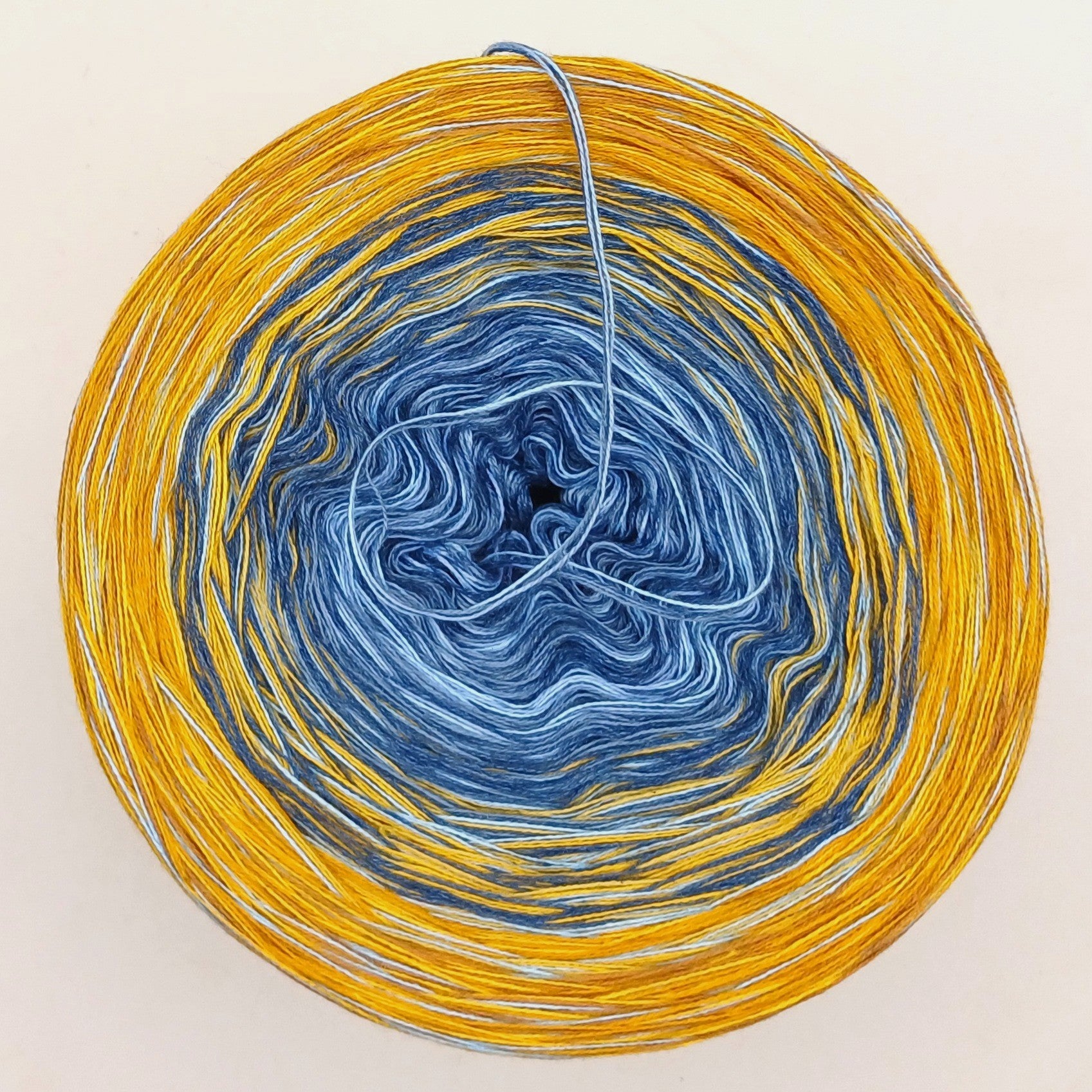 Schnäppchen Bobbel 4-fädig, mit Farbverlauf, 300g/1125m (06626)