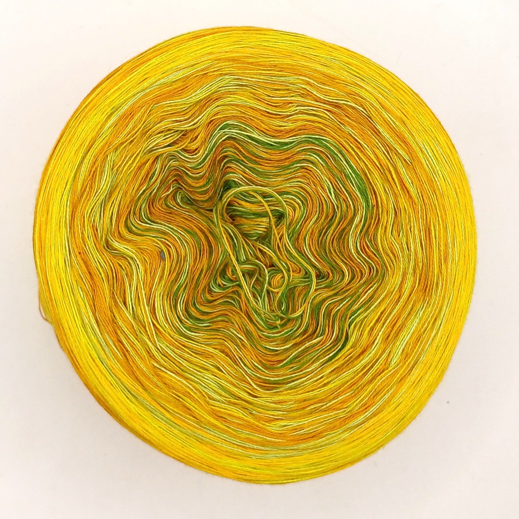 Schnäppchen Bobbel 3-fädig, mit Farbverlauf, 300g/1500m (02926)