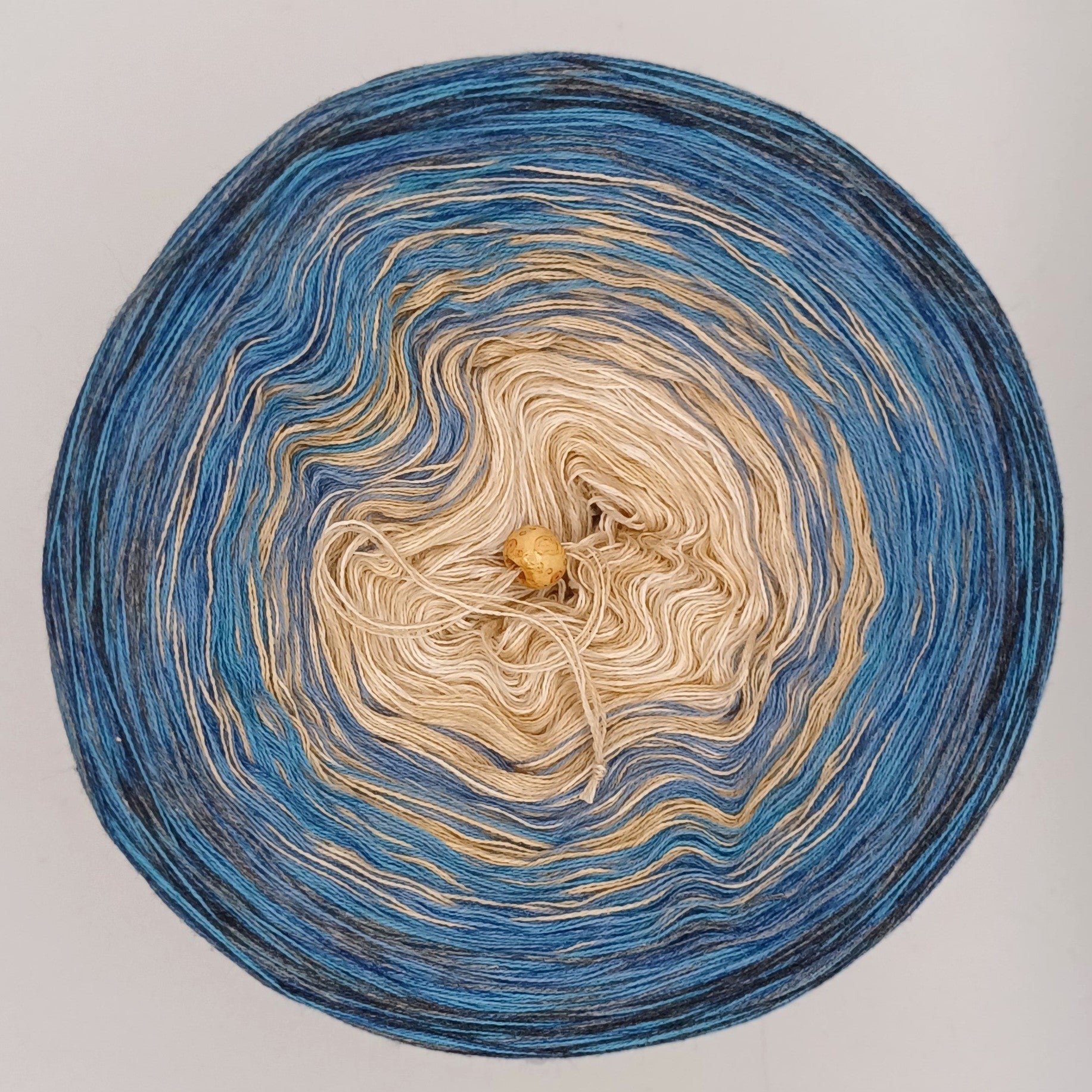 Bobbel "Puntilla 2" verschiedene Lauflängen, 4-fädig Farbverlauf