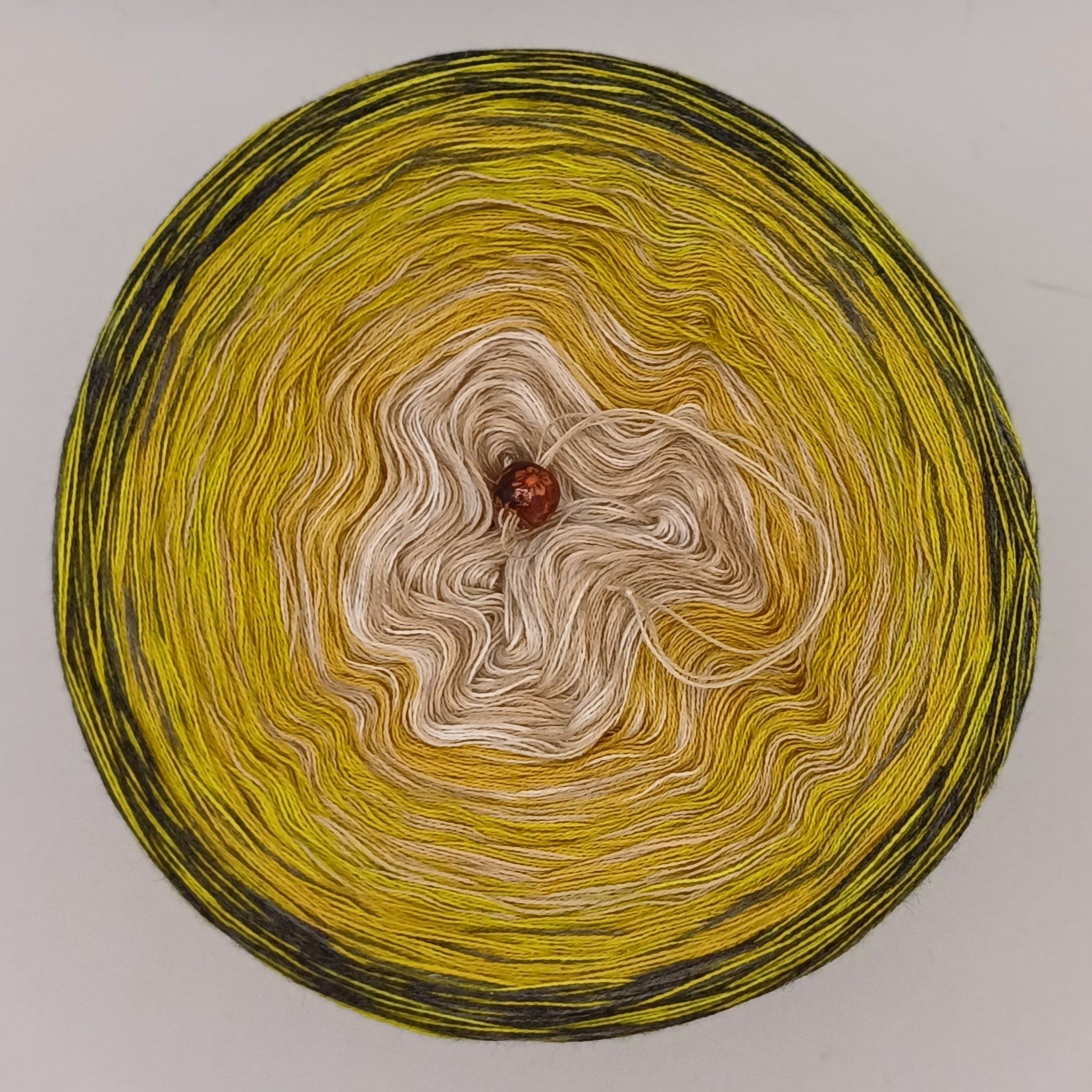 Bobbel "Puntilla 6" verschiedene Lauflängen, 4-fädig Farbverlauf