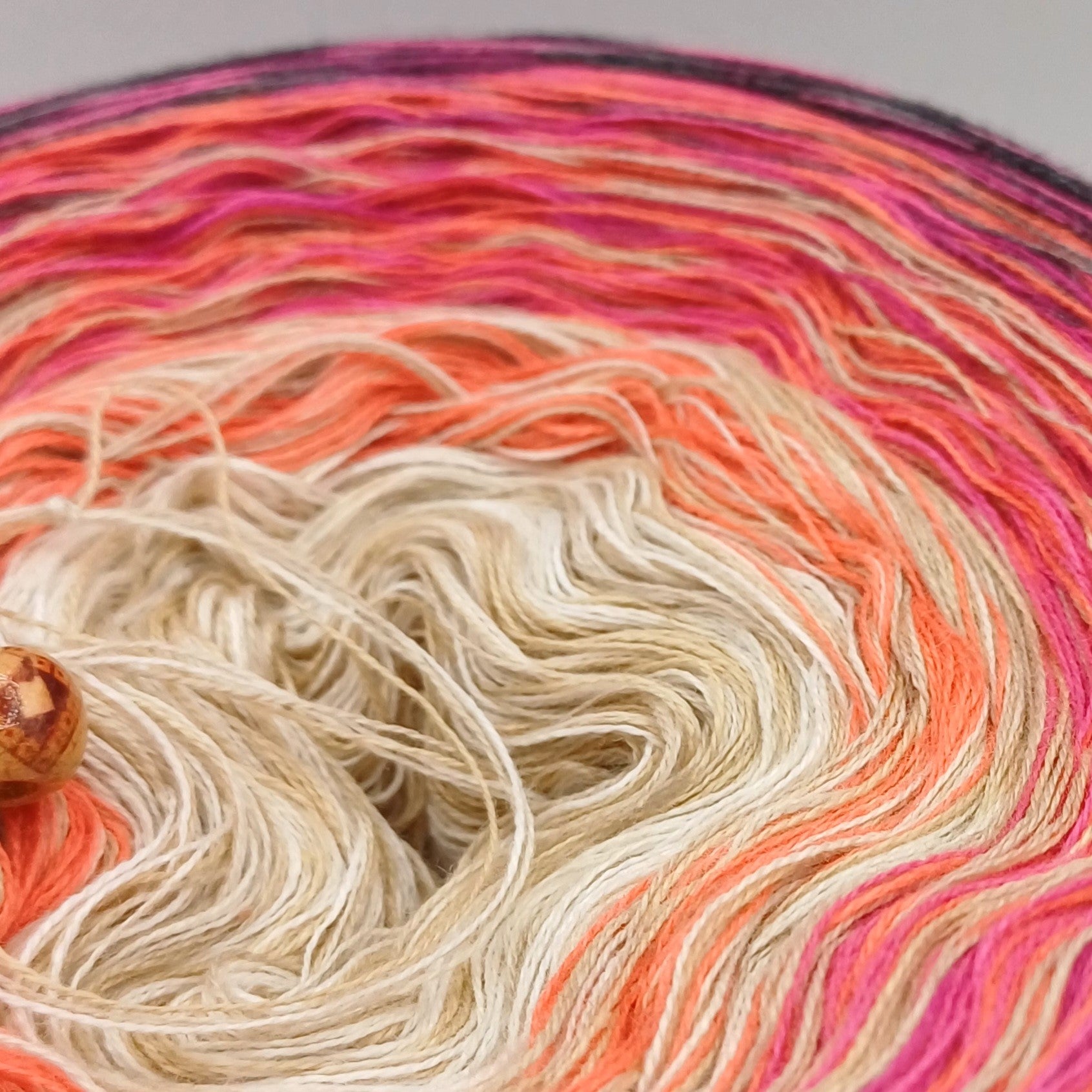 Bobbel "Puntilla 7" verschiedene Lauflängen, 4-fädig Farbverlauf