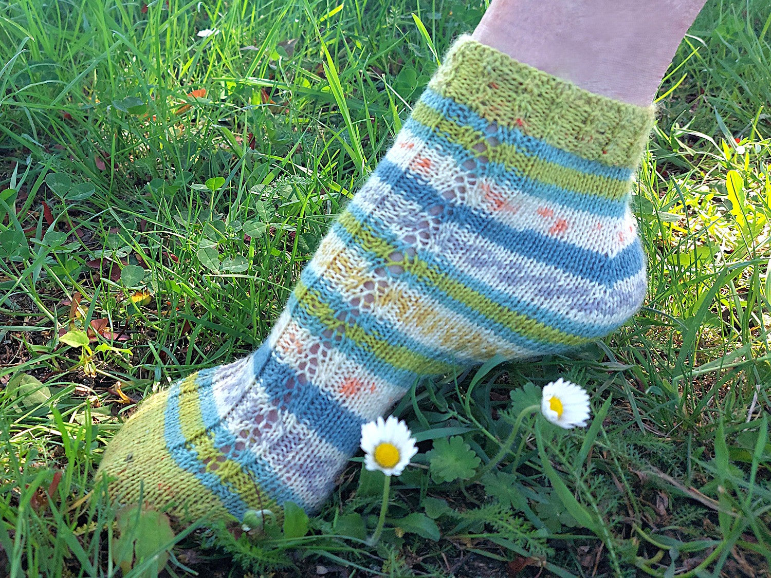 Sockenjahr 2026 – Mai Sneaker Socken „Antalya"
