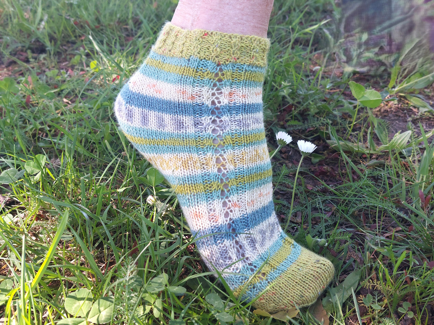 Sockenjahr 2026 – Mai Sneaker Socken „Antalya"