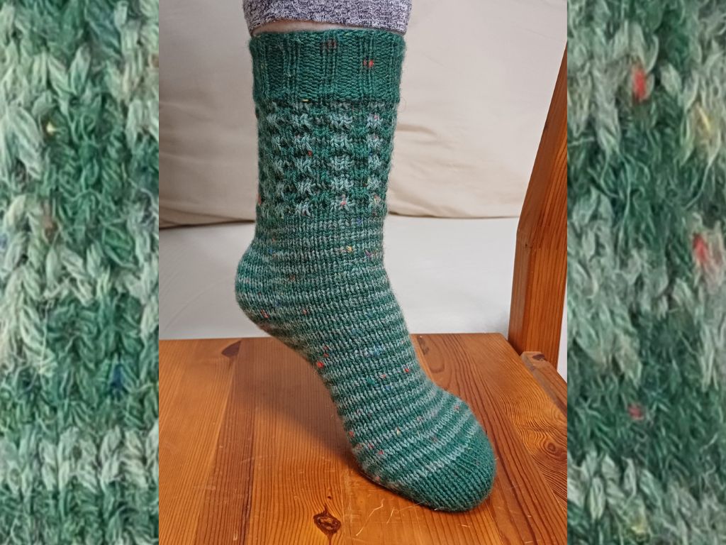 Socken 2026 - Februar: Fixe Quicky Ferse "Harlekin" mit Hebemaschen-Muster, 6-fach, Top Down