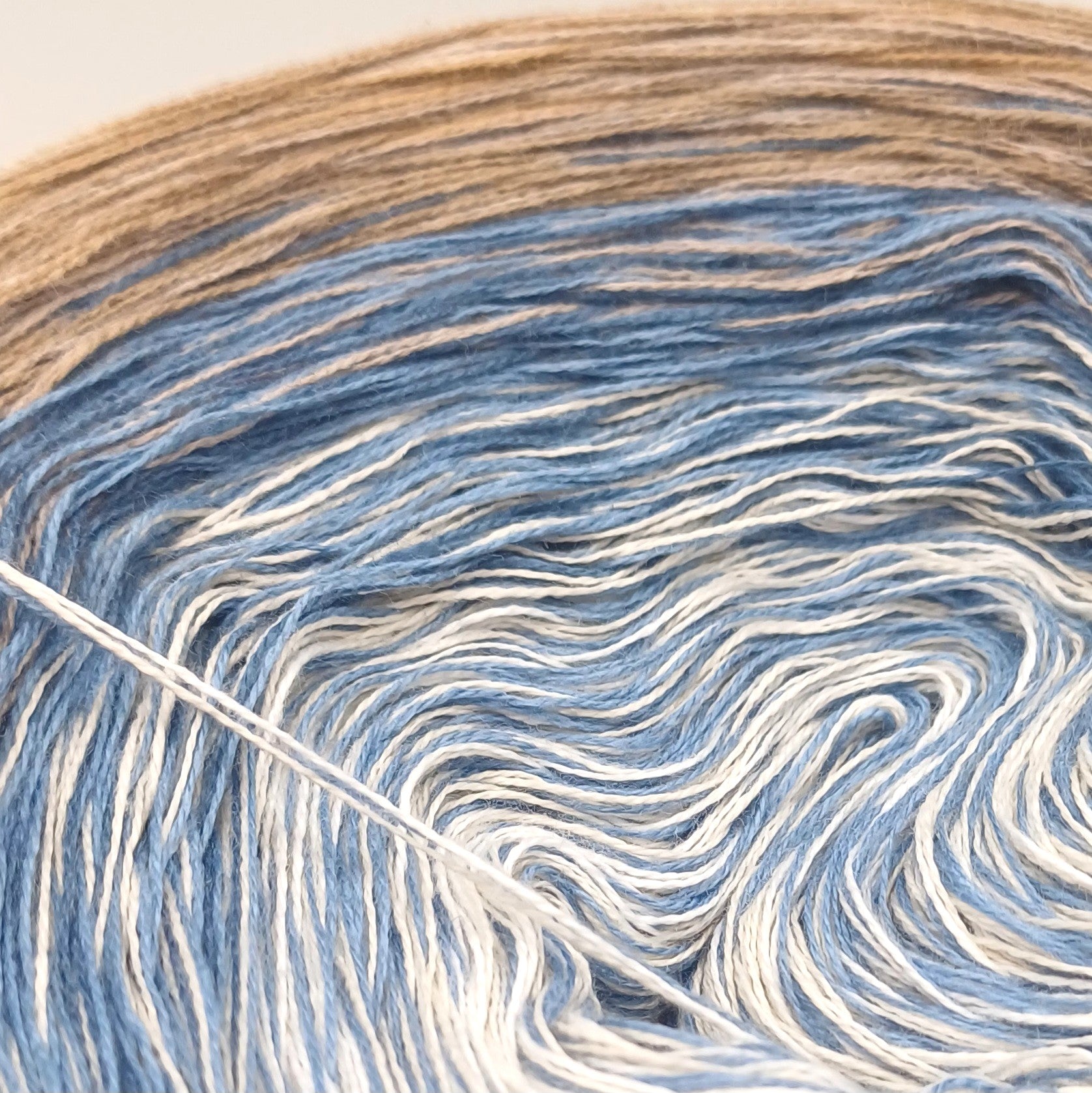 Monats-Bobbel Januar 2025 - 3-fädig