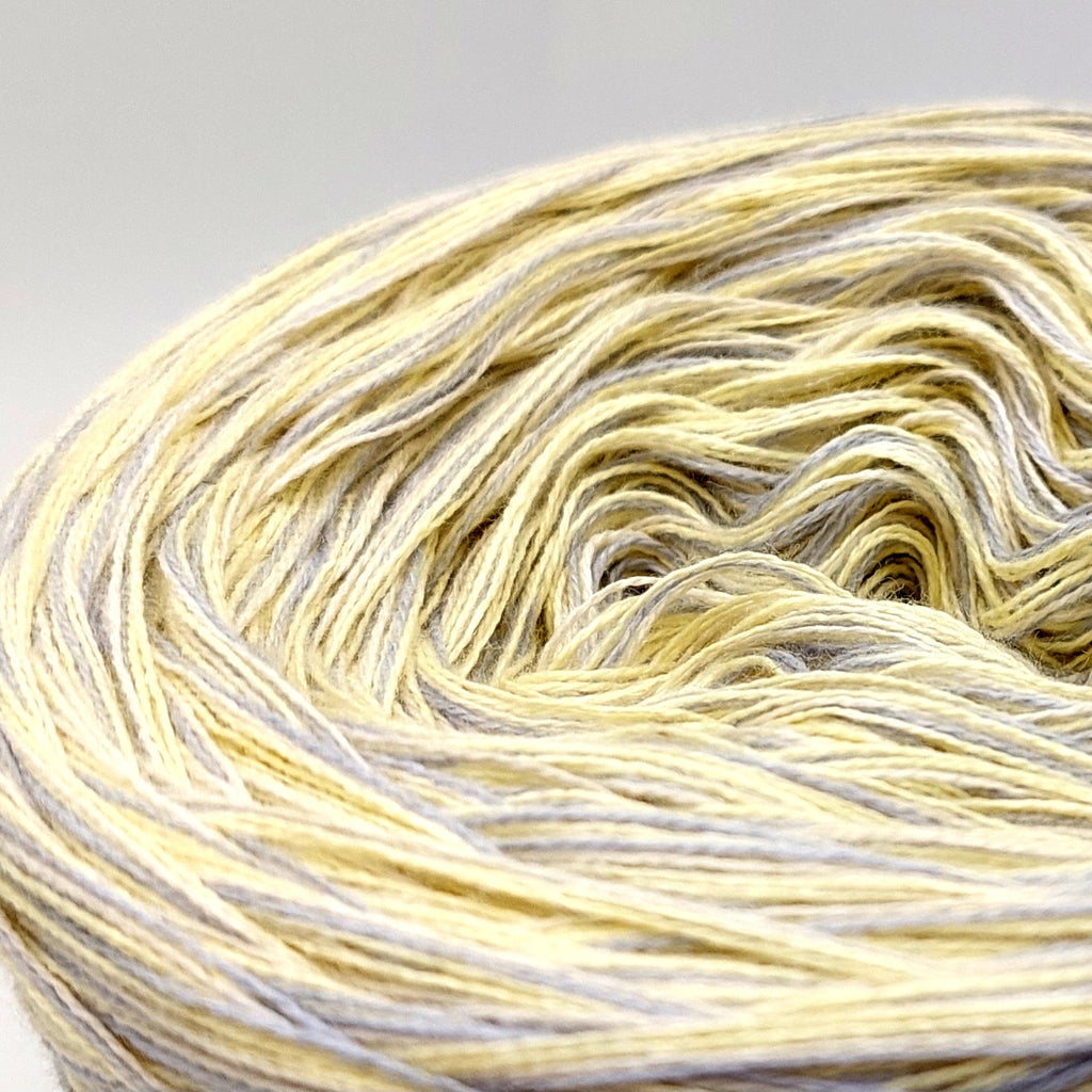 Bobbel "Vanillekugel", 4-fädig meliert, verschiedene Lauflängen