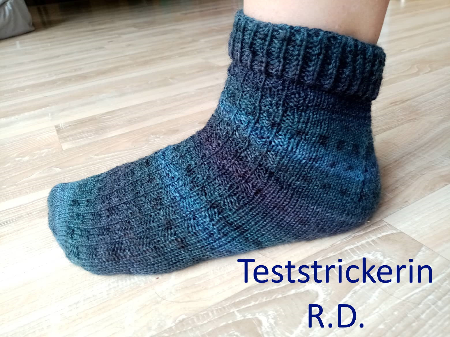 Strickanleitung Sneaker Fixe-Quicky-Ferse "Apfelkern", Top Down, Socken stricken, Gr. 34-45, PDF