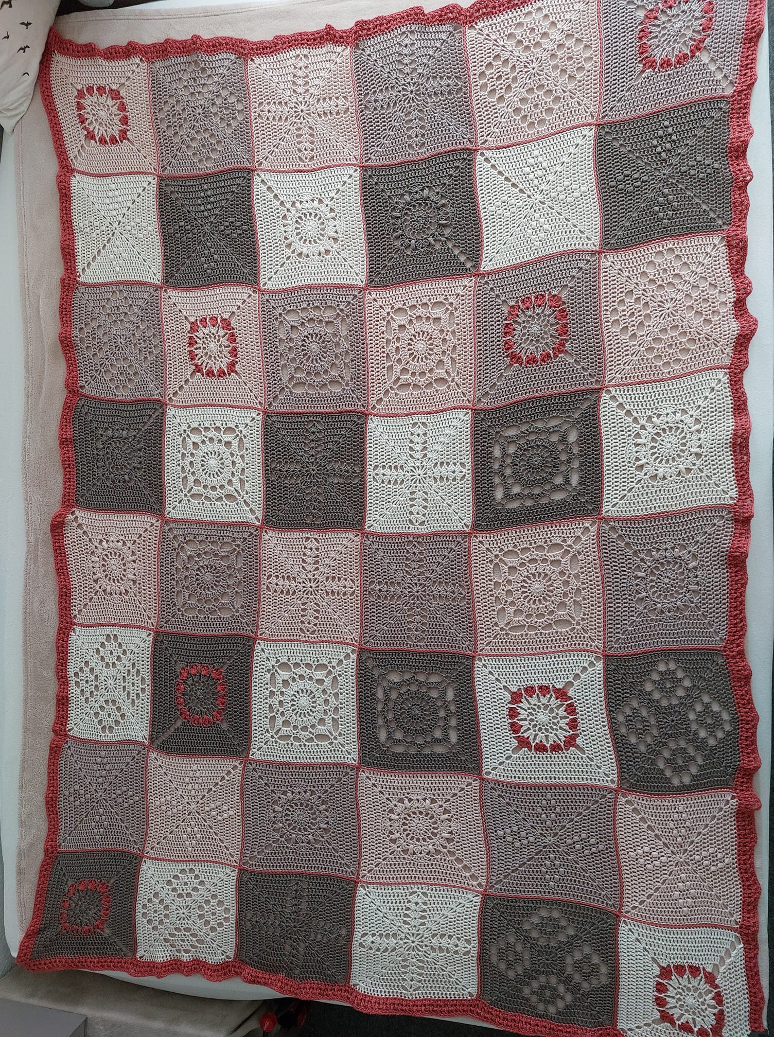 Häkelset Granny Square Decke häkeln