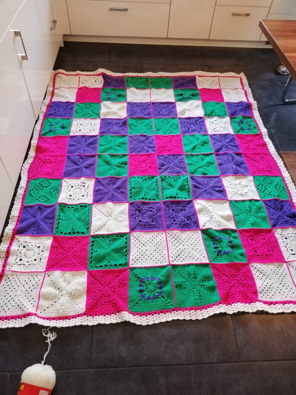 Häkelset Granny Square Decke häkeln