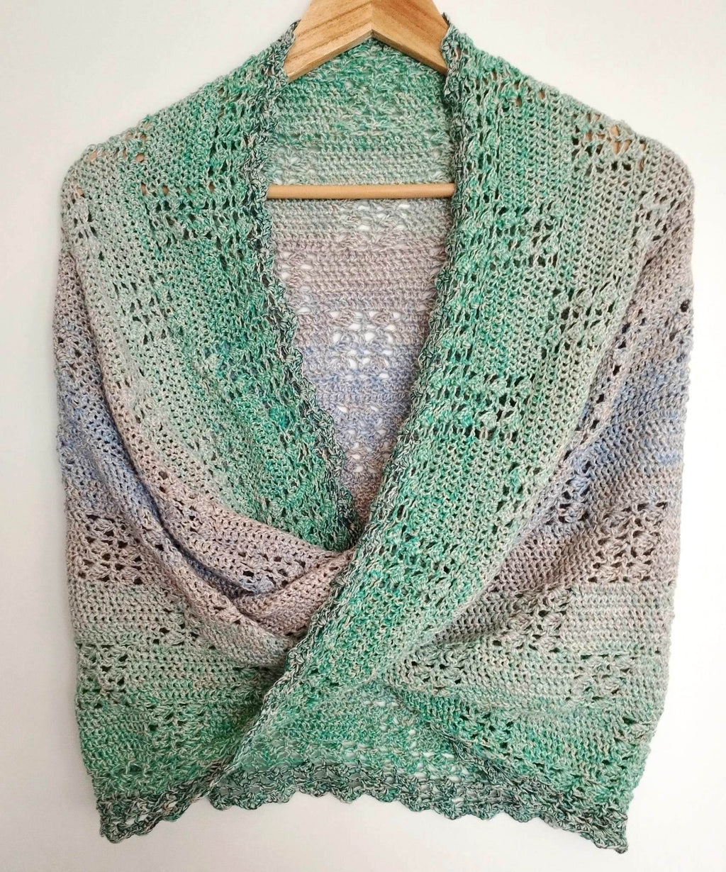 Leichter Schal oder Loop "Primavera", Möbius, häkeln